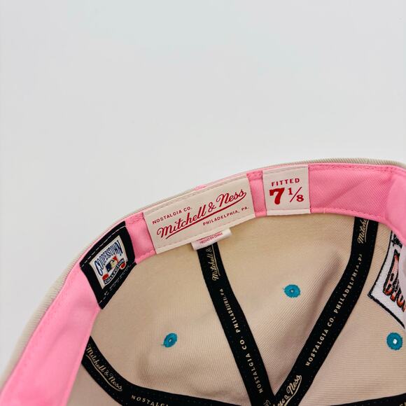 New York Yankees Hat Cap Fitted 7 1/8 Mens Blue Grey Side Patch Vintage MLB - Picture 6 of 7